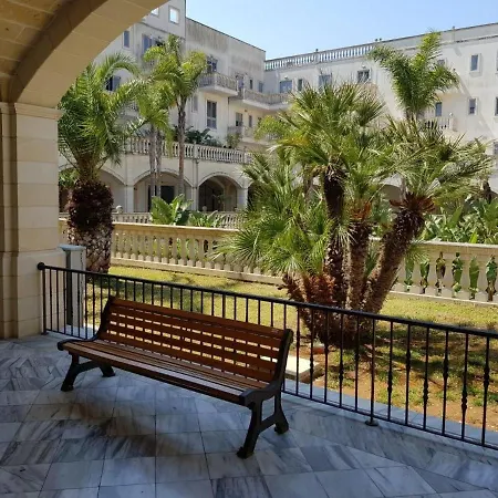 Bilocale Corso Italia 699 3° Piano Holiday home